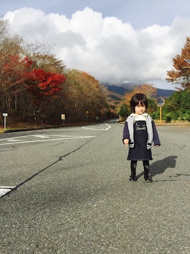 「Mini Rodini（ミニロディーニ）のアイテム（ワンピース/ドレス）」を使った、suricheungさん（キッズ・90cm）の冬コーディネート