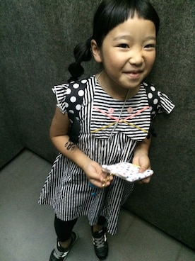 「b・ROOM（ビールーム）のアイテム（バッグ）」を使った、armondotさん（キッズ・125cm）の秋コーディネート