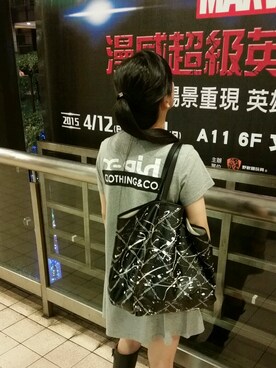 路克溫蒂さんのコーディネート