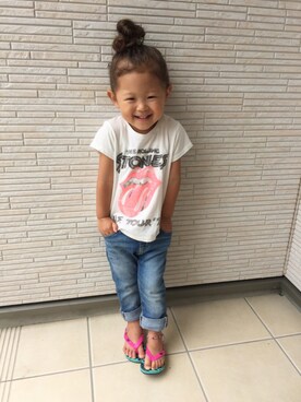 「ROXY（ロキシー）のアイテム（サンダル）」を使った、rinoさん（キッズ・90cm）の夏コーディネート
