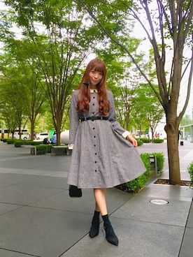 「HoneySalon by foppish（ハニーサロンバイフォピッシュ）のアイテム」を使った、Hitomiさん（レディース・160cm）の秋コーディネート