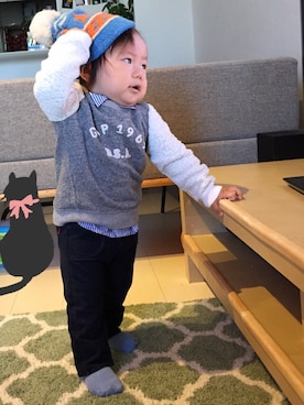 「シャツ×スウェット」｜「アイテム（ニットキャップ/ビーニー）」を使った、はにりょさん（キッズ・80cm）の秋コーディネート