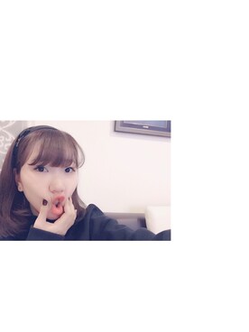 「FERRAGAMO（フェラガモ）のアイテム（カチューシャ、ブラック系）」を使った、karennさん（レディース・168cm）の冬コーディネート