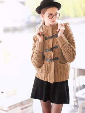 「GRL（グレイル）のニットフレアスカート（スカート、ブラック系）」を使った、GRLグレイル_OFFICIALさん（レディース・160cm）の秋コーディネート
