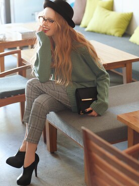 「GRL（グレイル）の圧縮ニットチュニック（ニット/セーター、グリーン系）」を使った、GRLグレイル_OFFICIALさん（レディース・160cm）の秋コーディネート