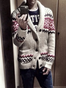 「Abercrombie&Fitch（アバークロンビーアンドフィッチ）のアイテム（カーディガン/ボレロ）」を使った、cullinanさん（メンズ・174cm）の秋コーディネート