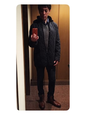 「Abercrombie&Fitch（アバークロンビーアンドフィッチ）のアイテム（ニット/セーター）」を使った、cullinanさん（メンズ・174cm）の冬コーディネート