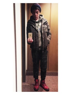 「Abercrombie&Fitch（アバークロンビーアンドフィッチ）のアイテム（ナイロンジャケット）」を使った、cullinanさん（メンズ・174cm）の冬コーディネート
