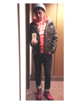 「Abercrombie&Fitch（アバークロンビーアンドフィッチ）のアイテム（ナイロンジャケット）」を使った、cullinanさん（メンズ・174cm）の冬コーディネート