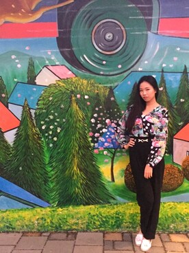 「8ight Secondsのアイテム」を使った、CLINさん（レディース・173cm）の春コーディネート