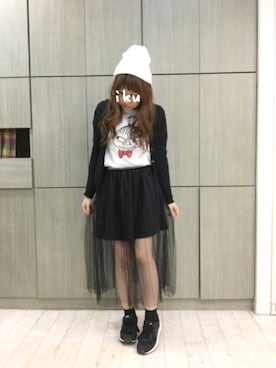 「ブラック×ホワイト」｜「アイテム（ニットキャップ/ビーニー）」を使った、いく♡さん（レディース・153cm）の春コーディネート