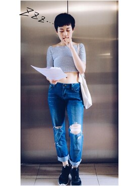 Lizzy Chaiさんのコーディネート