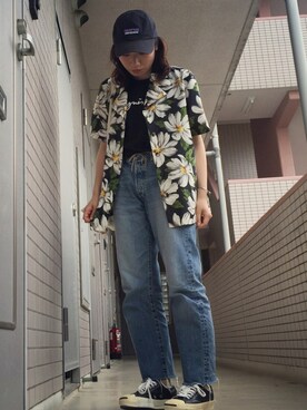 「マーガレット」｜「アイテム（スニーカー）」を使った、MOEKOさん（レディース・154cm）の夏コーディネート