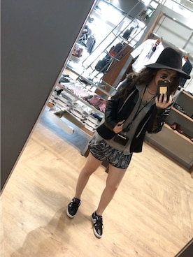 「Lamborghini（ランボルギーニ）のアイテム」を使った、Airiさん（レディース・154cm）の春コーディネート