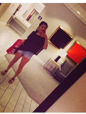 Jessica Siguenzaさんのコーディネート