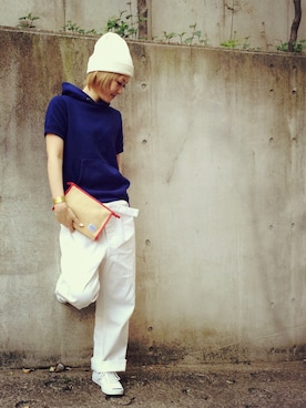 「BEAMS BOY（ビームスボーイ）のアイテム（ポーチ）」を使った、ひろまちさん（レディース・163cm）の春コーディネート