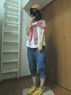 「jevous enprie!（ジュヴゾンプリ）のアイテム（デニムパンツ）」を使った、しぃｏさん（レディース・159cm）の秋コーディネート