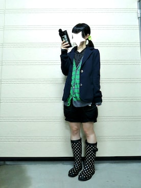 「FRAPBOIS」｜「アイテム（レインシューズ）」を使った、しぃｏさん（レディース・159cm）の秋コーディネート