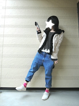 「jevous enprie!（ジュヴゾンプリ）のアイテム（デニムパンツ）」を使った、しぃｏさん（レディース・159cm）の冬コーディネート
