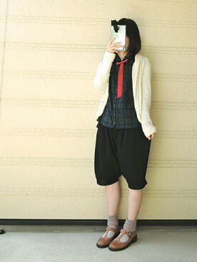 「ブラックウォッチ」｜「アイテム（アクセサリー）」を使った、しぃｏさん（レディース・159cm）の春コーディネート