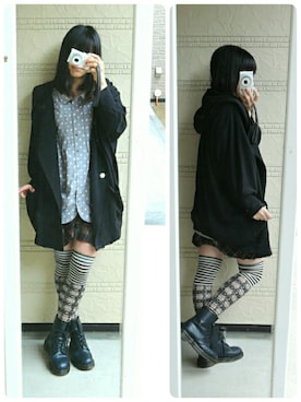 「ニーハイソックス」｜「アイテム（その他アウター）」を使った、しぃｏさん（レディース・159cm）の秋コーディネート
