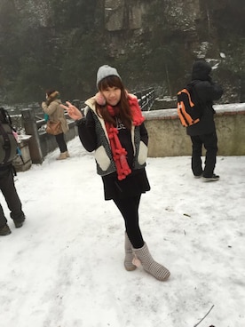 「iT（イット）のアイテム（ダウンジャケット/コート）」を使った、啊yan小故事さん（レディース・164cm）の冬コーディネート