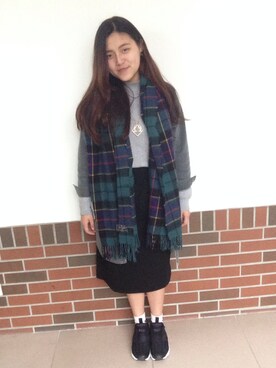「school」｜「アイテム（アクセサリー）」を使った、Jacinda Chanさん（レディース・157cm）の冬コーディネート