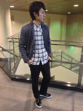 「VANQUISH（ヴァンキッシュ）のツイードネイビーヘリンボンパンツ[VSP026]（パンツ、ブルー系）」を使った、SHOUHEIさん（メンズ・178cm）の秋コーディネート