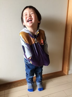 「MIKI HOUSE（ミキハウス）のアイテム（ダウンベスト）」を使った、Yuri Koderaさん（キッズ・90cm）の冬コーディネート