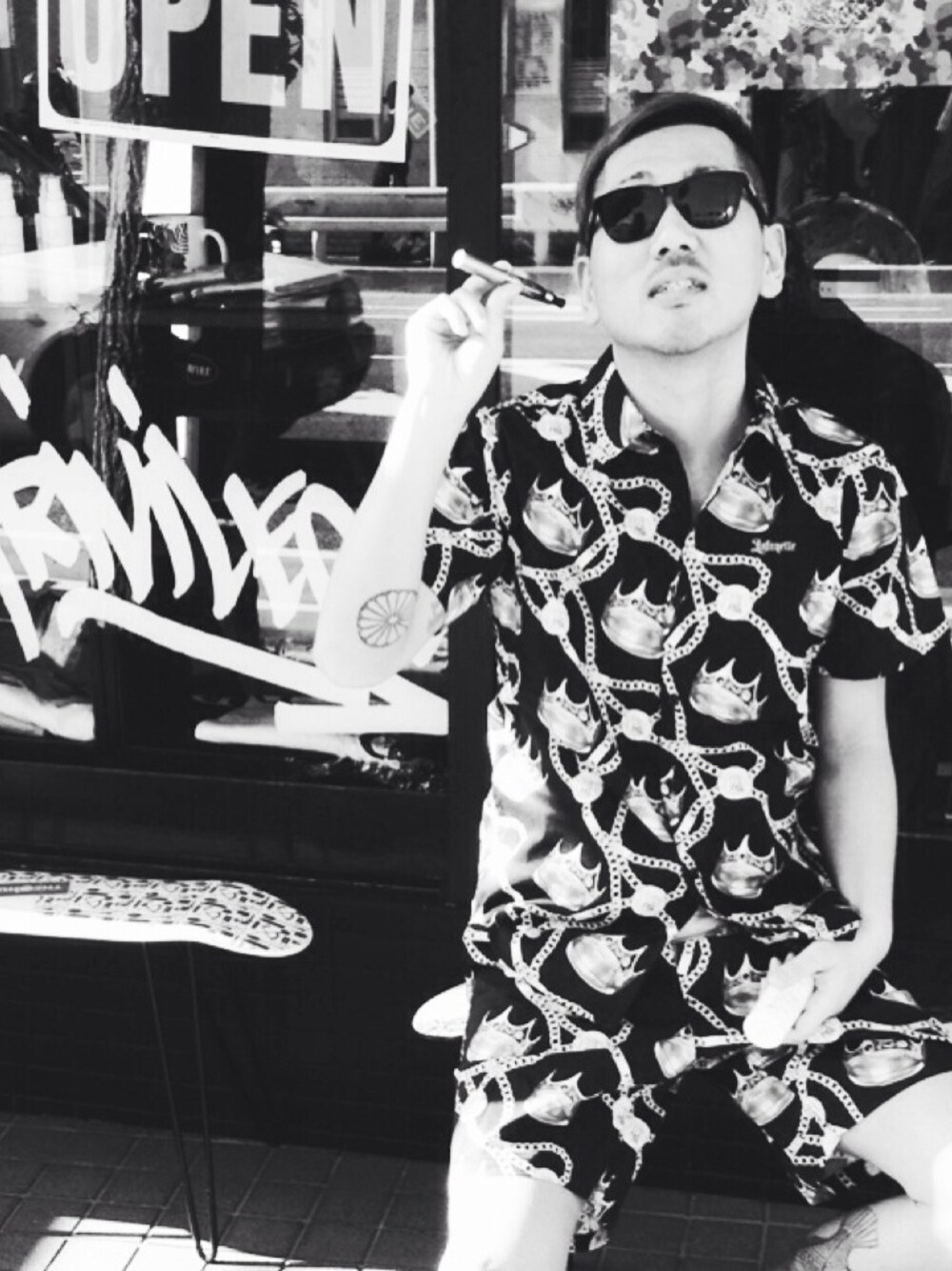 「lafayette、T-BONE」｜「LafayetteのT-BONE NEW（Tシャツ/カットソー、その他）」を使った、tbonenew2014さん（メンズ・180cm）の夏コーディネートの1枚目の写真