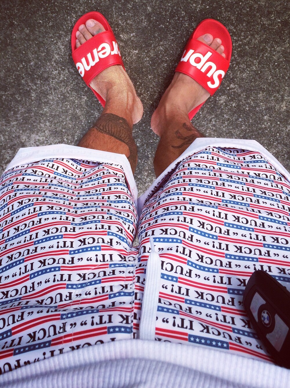「supreme、HUF」｜「HUFのアイテム（その他パンツ、その他）」を使った、tbonenew2014さん（メンズ・188cm）の夏コーディネートの1枚目の写真