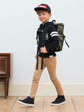 「Right-on（ライトオン）のアイテム（スウェット）」を使った、Right-on KID'Sさん（キッズ・120cm）の秋コーディネート