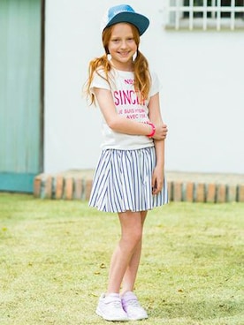 「Right-on（ライトオン）のアイテム（スカート）」を使った、Right-on KID'Sさん（キッズ・120cm）の春コーディネート