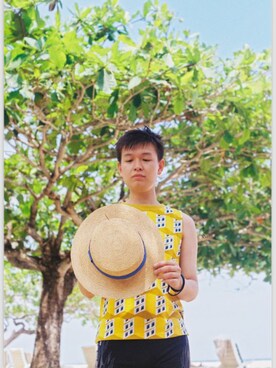 「takasyaのアイテム（タンクトップ、イエロー系）」を使った、ring9504さん（メンズ）の秋コーディネート