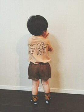 「The Animals Observatoryのアイテム（Tシャツ/カットソー、ベージュ系）」を使った、iorinrinさん（キッズ）の春コーディネート