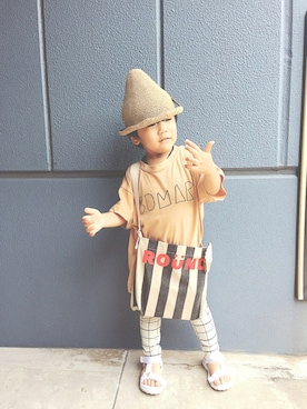 「The Animals Observatoryのアイテム（Tシャツ/カットソー、ベージュ系）」を使った、iorinrinさん（キッズ）の夏コーディネート