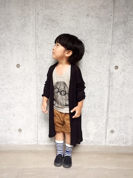「BOBO CHOSES（ボボショーズ）のアイテム（Tシャツ/カットソー、グレー系）」を使った、iorinrinさん（キッズ）の夏コーディネート