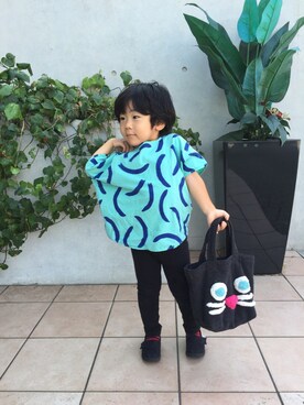 「BOBO CHOSES（ボボショーズ）のアイテム（シャツ/ブラウス、ブルー系）」を使った、iorinrinさん（キッズ）の夏コーディネート