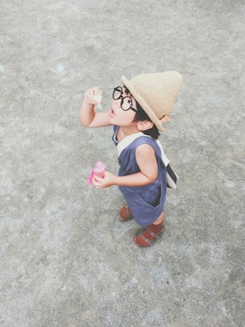 「nunuforme（ヌヌ）のアイテム（サロペット/オーバーオール、ブルー系）」を使った、iorinrinさん（キッズ）の夏コーディネート