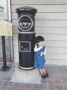 「nunuforme（ヌヌ）のアイテム（サロペット/オーバーオール、ブルー系）」を使った、iorinrinさん（キッズ）の秋コーディネート