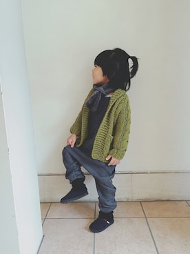 「wolf&ritaのアイテム（サロペット/オーバーオール、グレー系）」を使った、iorinrinさん（キッズ）の秋コーディネート