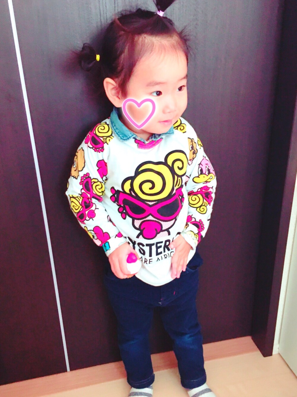 「キッズコーデ、サザエさんヘアー、女の子、シャツインスタイル、1歳11ヶ月」｜「ZARA KIDSのアイテム（シャツ/ブラウス、ブルー系）」を使った、Kiichan👸🏼さん（キッズ・80cm）の冬コーディネートの1枚目の写真