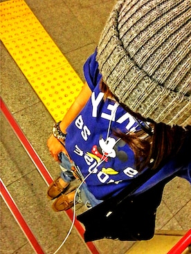 「UNIQLO（ユニクロ）のアイテム（Tシャツ/カットソー、ブルー系）」を使った、ogaさん（レディース・158cm）の夏コーディネート