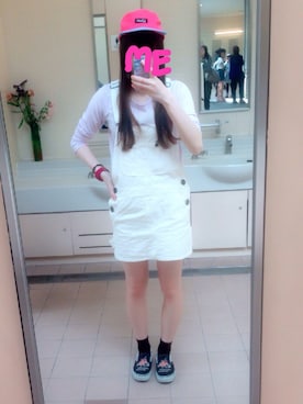 「アイテム（アナログ腕時計、ピンク系）」を使った、み🌹さん（レディース・161cm）の春コーディネート