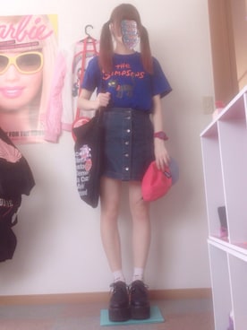 「アイテム（アナログ腕時計、ピンク系）」を使った、み🌹さん（レディース・161cm）の秋コーディネート