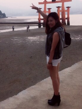 徳永恵里香さんのコーディネート