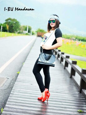 依布小姐さんのコーディネート