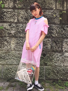 「アイテム（トートバッグ、その他）」を使った、Aymmyさん（レディース・159cm）の夏コーディネート