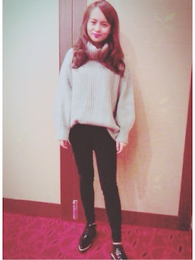 「WHATEVER（ファットエバー）のアイテム」を使った、Coooriさん（レディース・153cm）の冬コーディネート