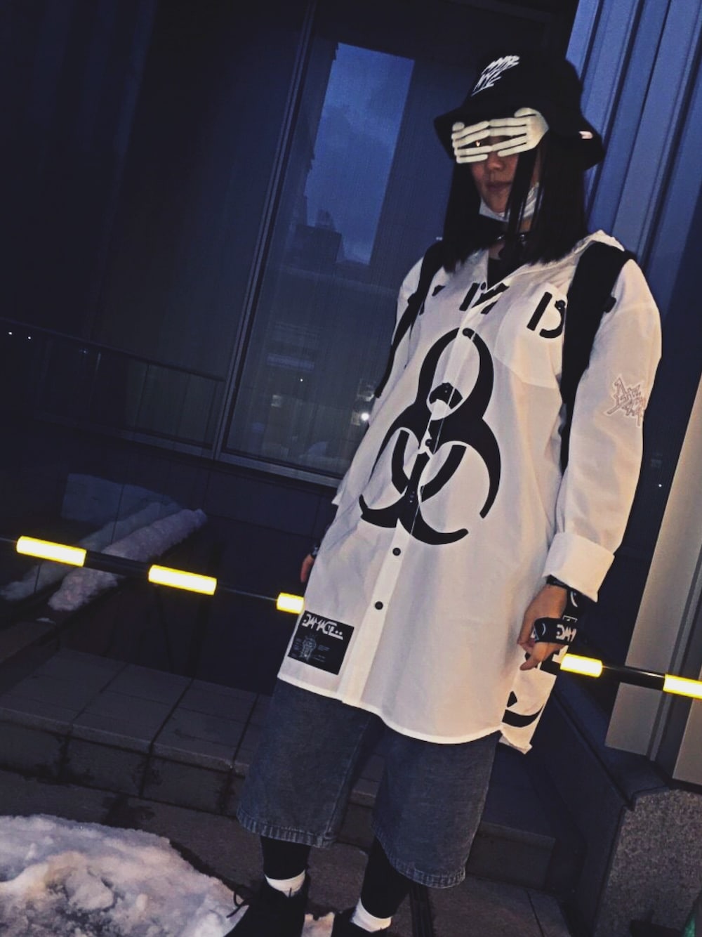 「M.Y.O.B、DAMAGE、札幌、黒、白、ハット、チョーカー、グローブ、寒い、シンプル」｜「M.Y.O.Bのアイテム（ハット、ブラック系）」を使った、5884 + 775さん（レディース・162cm）の冬コーディネートの1枚目の写真